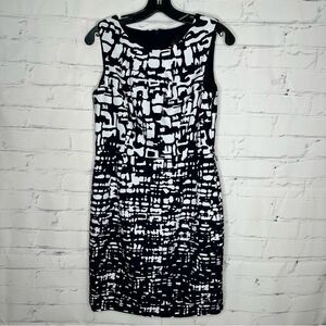 Connected Apparel size 6 petite blue dress